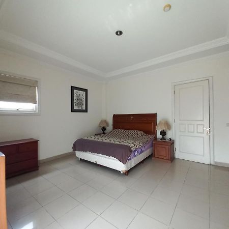 Margot Apartment Pondok Indah Джакарта Екстер'єр фото