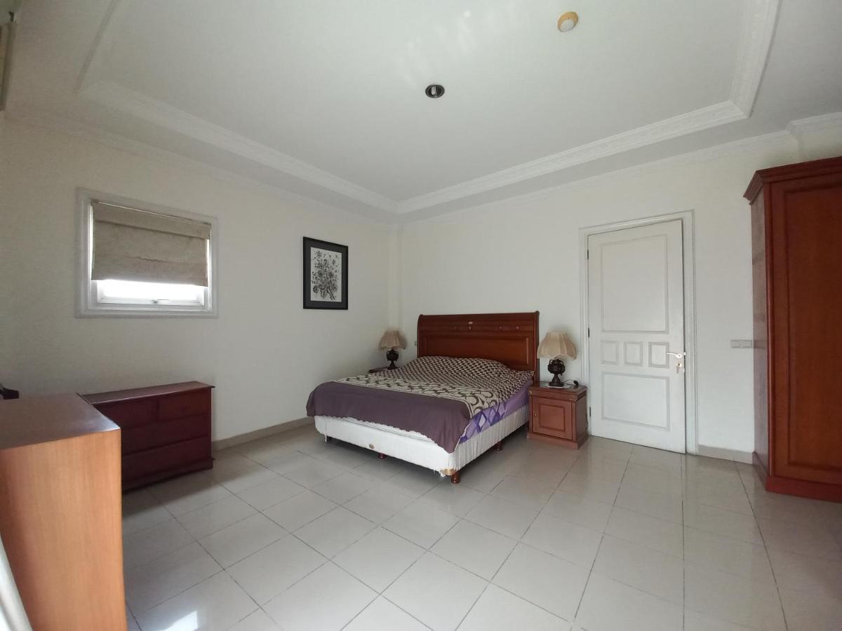 Margot Apartment Pondok Indah Джакарта Екстер'єр фото